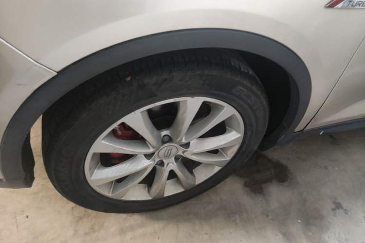 Used Geely Auto Emgrand GS 2016 Sport Edition 1.3T Automatic LingShang Model Left Front Wheel Hub