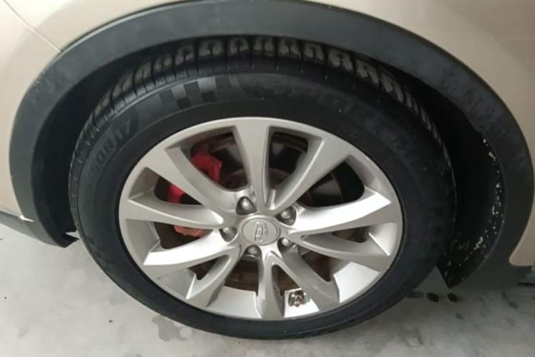 Used Geely Auto Emgrand GS 2016 Sport Edition 1.3T Automatic LingShang Model Left Front Wheel Hub