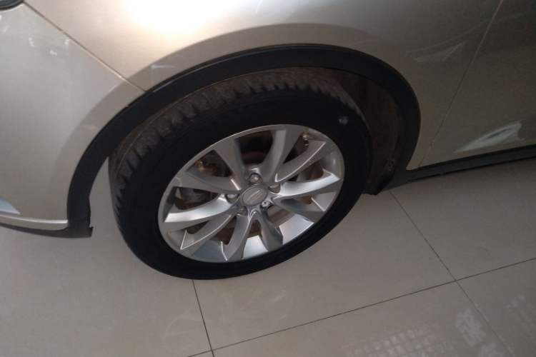 Used Geely Auto Emgrand GS 2016 Elegant Edition 1.8L Automatic LingShang Model Left Front Wheel Hub