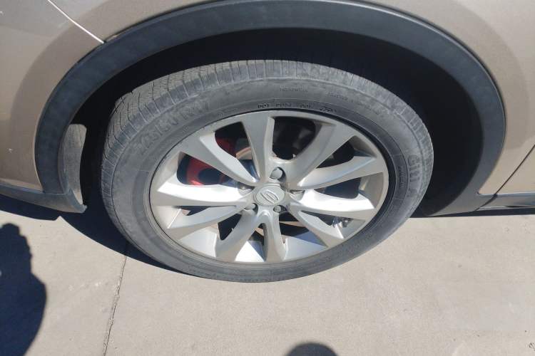 Used Geely Auto Emgrand GS 2016 Sport Edition 1.8L Automatic LingShang Model Left Front Wheel Hub