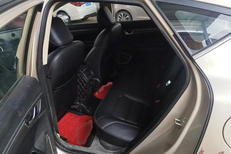 Used Geely Auto Emgrand GS 2016 Elegant Edition 1.8L Manual LingShang Model Left Rear Seat