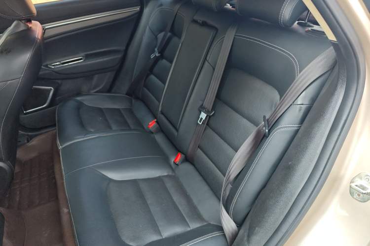 Used Geely Auto Emgrand GS 2016 Sport Edition 1.3T Manual LingShang Model Left Rear Seat