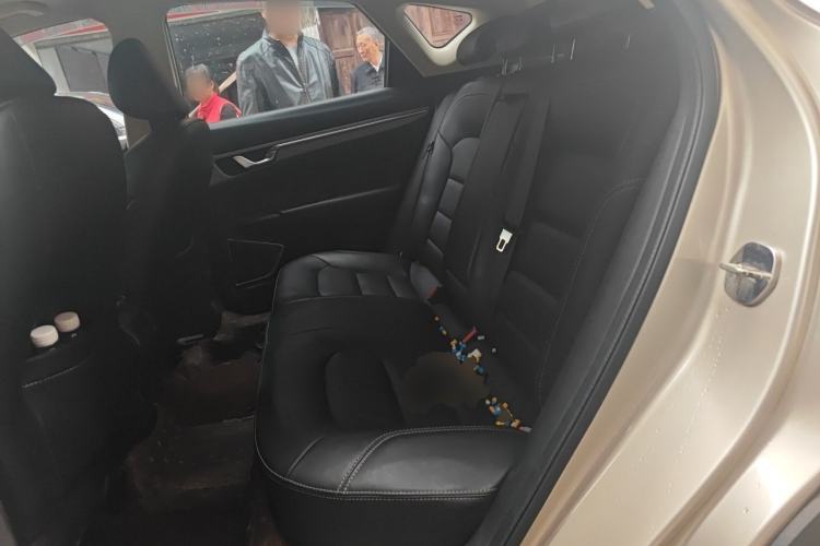 Used Geely Auto Emgrand GS 2016 Sport Edition 1.3T Automatic LingShang Model Left Rear Seat