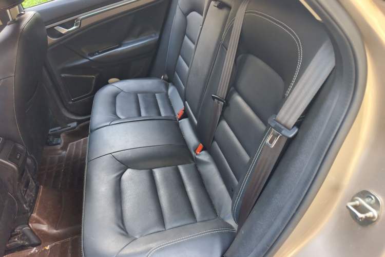 Used Geely Auto Emgrand GS 2016 Sport Edition 1.3T Manual LingShang Model Left Rear Seat