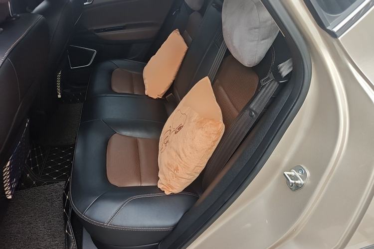 Used Geely Auto Emgrand GS 2016 Sport Edition 1.3T Automatic ZhenShang Model Left Rear Seat