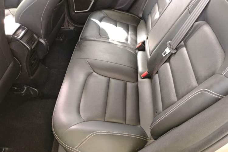 Used Geely Auto Emgrand GS 2016 Sports Edition 1.8L Manual LingShang Model Left Rear Seat