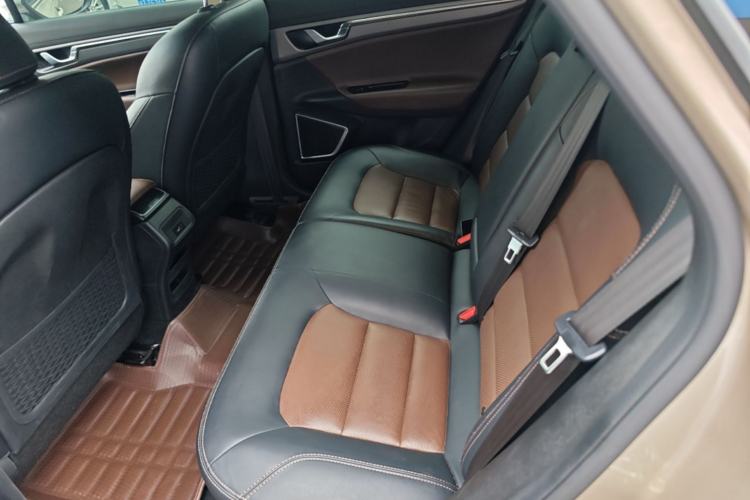 Used Geely Auto Emgrand GS 2016 Sport Edition 1.3T Automatic ZhenShang Model Left Rear Seat