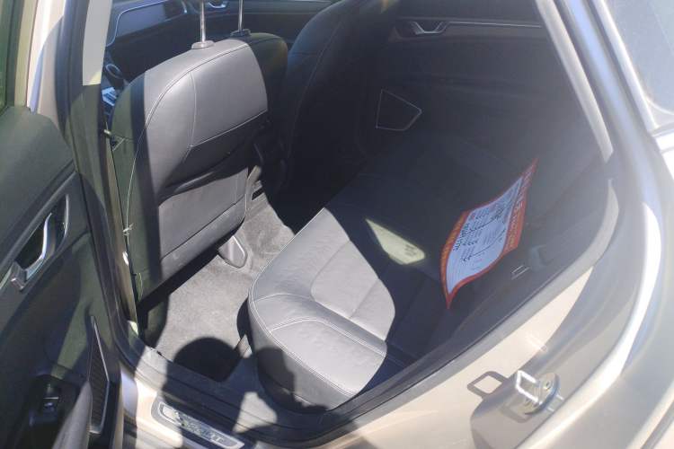 Used Geely Auto Emgrand GS 2016 Sport Edition 1.8L Automatic LingShang Model Left Rear Seat