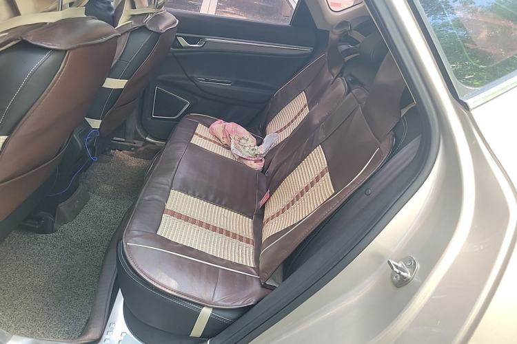 Used Geely Auto Emgrand GS 2016 Sport Edition 1.3T Automatic LingShang Model Left Rear Seat