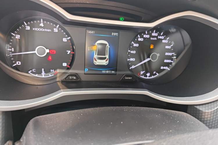 Used Geely Auto Emgrand GS 2016 Elegant Edition 1.3T Automatic LingShang Model Odometer Close Up