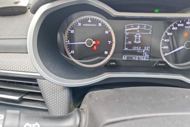 Used Geely Auto Emgrand GS 2016 Sport Edition 1.3T Manual LingShang Model Odometer Close Up