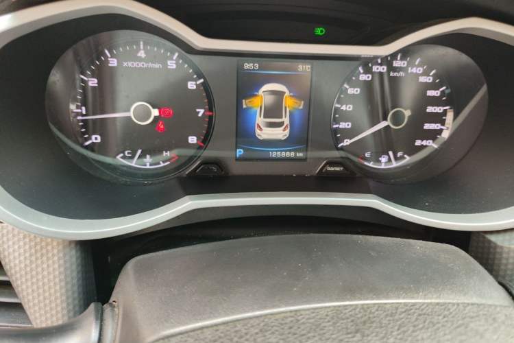 Used Geely Auto Emgrand GS 2016 Elegant Edition 1.3T Automatic LingShang Model Odometer Close Up