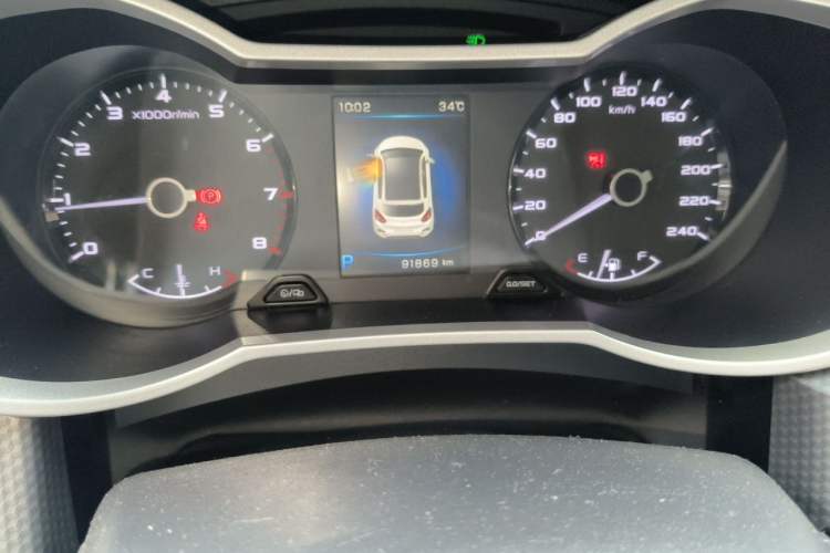 Used Geely Auto Emgrand GS 2016 Sport Edition 1.3T Automatic ZhenShang Model Odometer Close Up