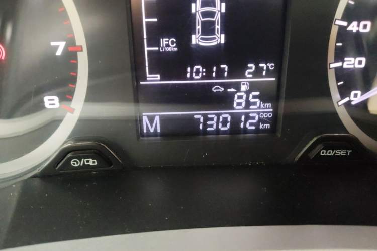 Used Geely Auto Emgrand GS 2016 Sports Edition 1.8L Manual LingShang Model Odometer Close Up