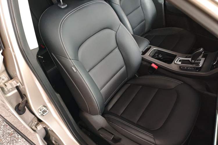 Used Geely Auto Emgrand GS 2016 Sport Edition 1.8L Automatic LingShang Model Right Front Seat