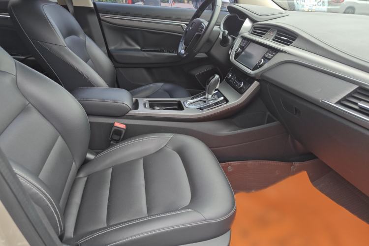 Used Geely Auto Emgrand GS 2016 Sport Edition 1.8L Automatic LingShang Model Right Front Seat