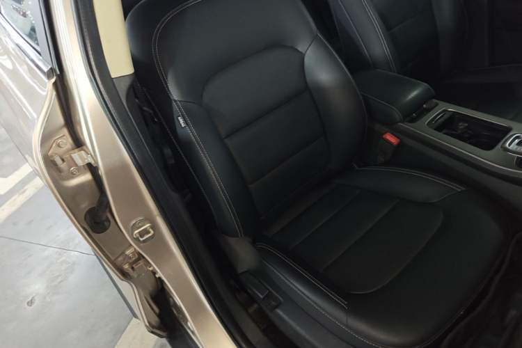 Used Geely Auto Emgrand GS 2016 Sport Edition 1.8L Automatic LingShang Model Right Front Seat