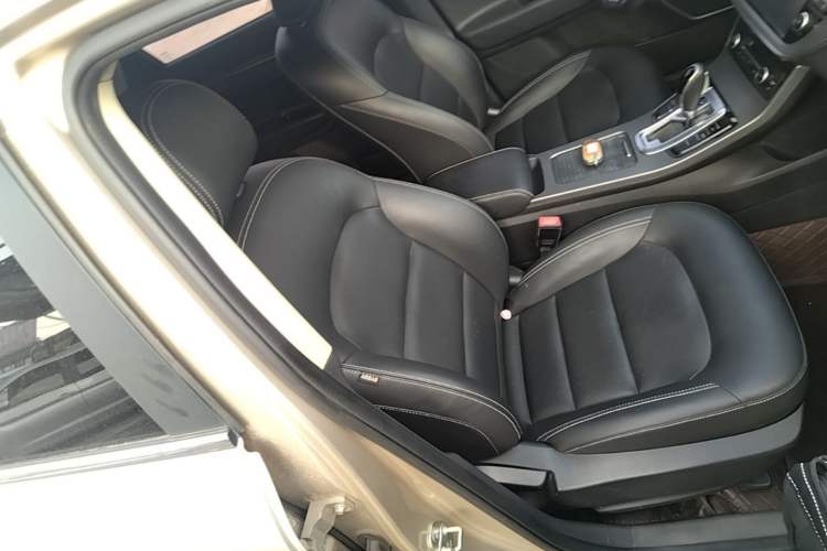 Used Geely Auto Emgrand GS 2016 Sport Edition 1.3T Automatic LingShang Model Right Front Seat