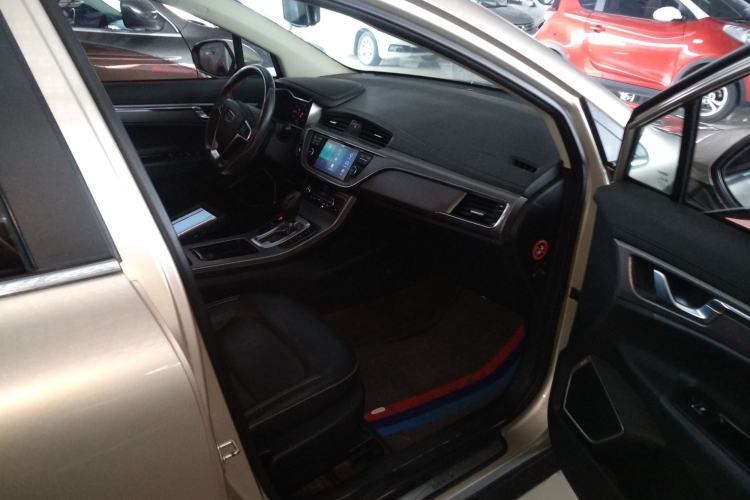 Used Geely Auto Emgrand GS 2016 Elegant Edition 1.8L Automatic LingShang Model Right Front Seat