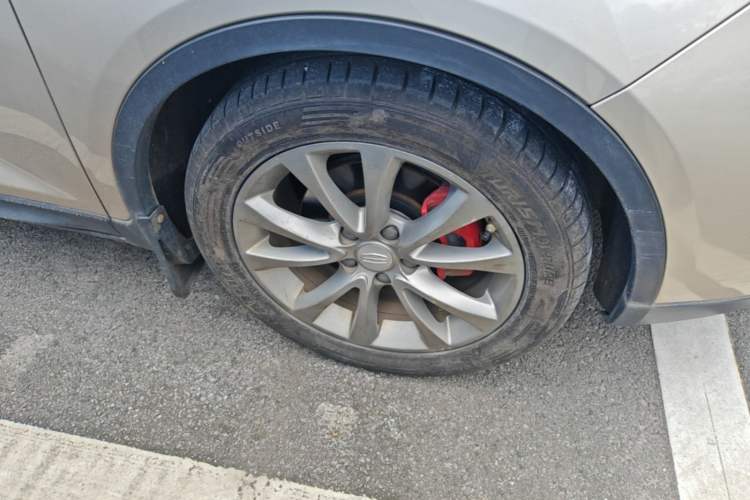 Used Geely Auto Emgrand GS 2016 Sport Edition 1.3T Manual LingShang Model Right Front Wheel Hub