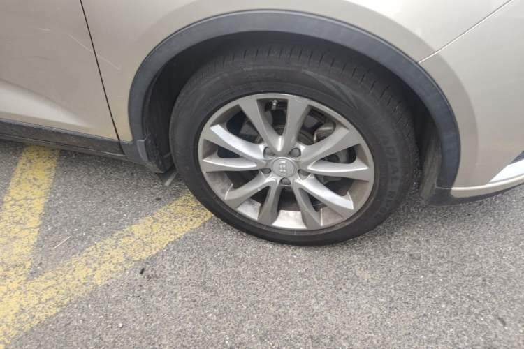 Used Geely Auto Emgrand GS 2016 Elegant Edition 1.8L Manual LingShang Model Right Front Wheel Hub