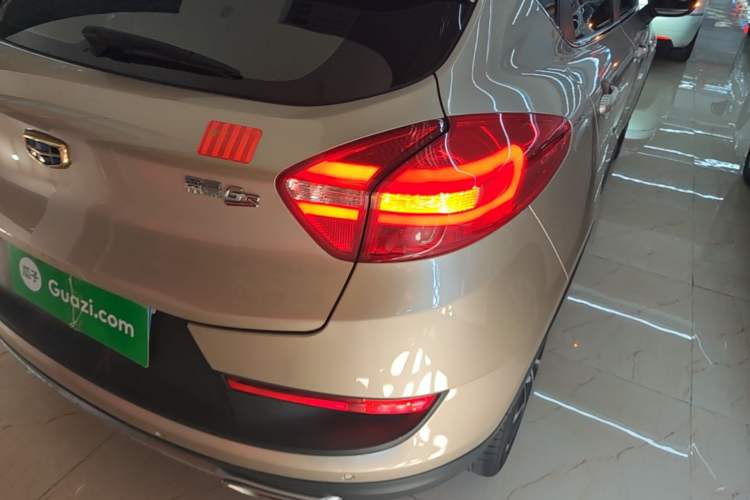 Used Geely Auto Emgrand GS 2016 Sport Edition 1.3T Automatic ZhenShang Model Right Rear Taillight