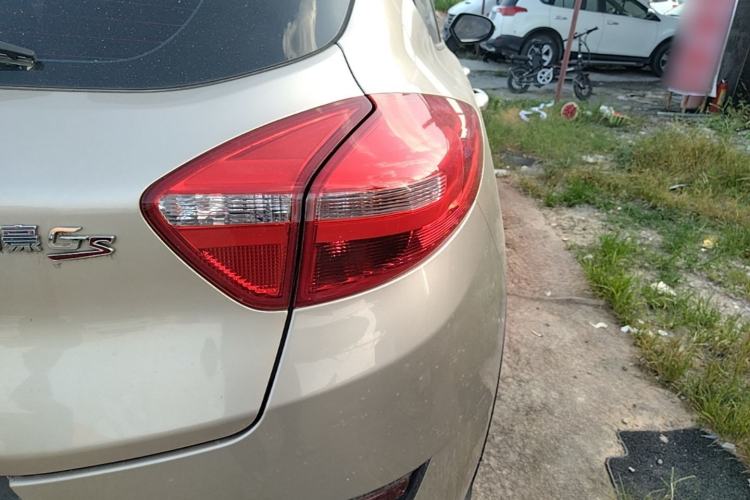 Used Geely Auto Emgrand GS 2016 Sport Edition 1.3T Automatic LingShang Model Right Rear Taillight