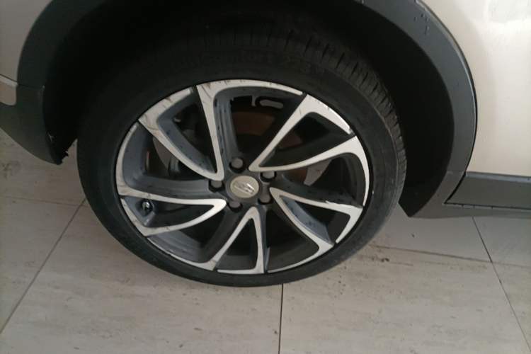 Used Geely Auto Emgrand GS 2016 Elegant Edition 1.3T Automatic ZhenShang Model Right Rear Wheel Hub