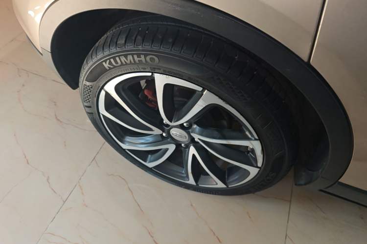 Used Geely Auto Emgrand GS 2016 Sport Edition 1.3T Automatic ZhenShang Model Right Rear Wheel Hub
