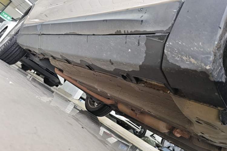 Used Geely Auto Emgrand GS 2016 Sport Edition 1.8L Automatic LingShang Model Right Side Sill