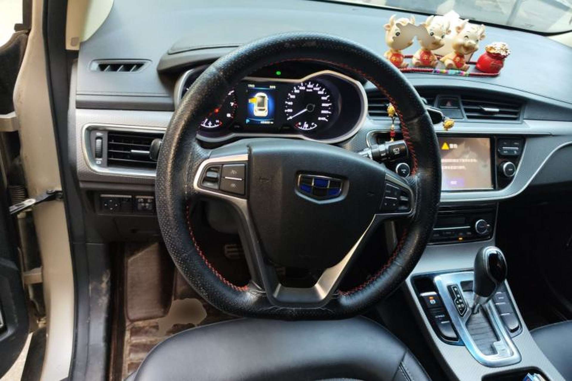 Used Geely Auto Emgrand GS 2016 Sport Edition 1.8L Automatic LingShang Model Steering Wheel