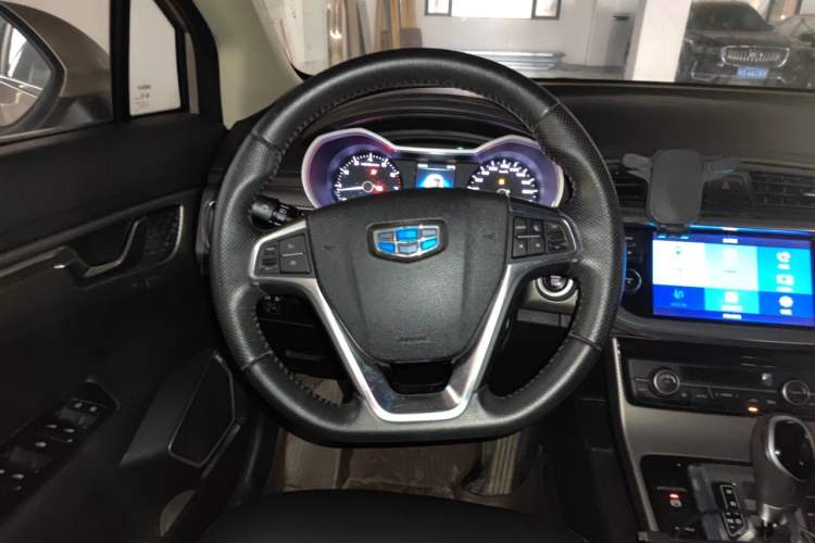 Used Geely Auto Emgrand GS 2016 Elegant Edition 1.8L Automatic LingShang Model Steering Wheel