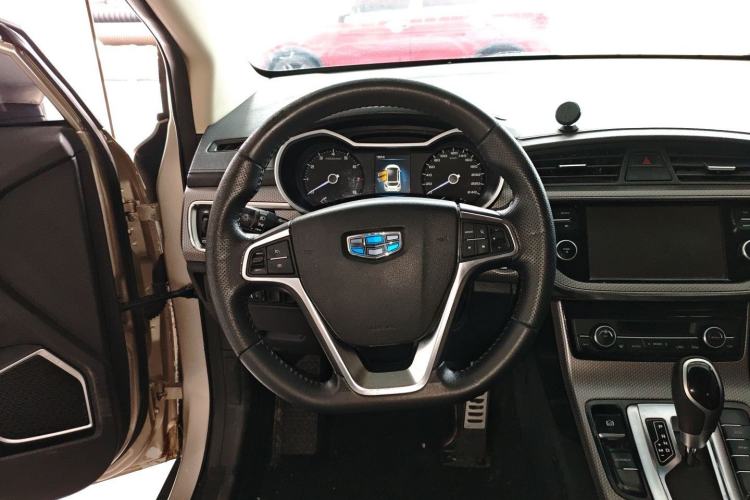 Used Geely Auto Emgrand GS 2016 Sport Edition 1.8L Automatic LingShang Model Steering Wheel
