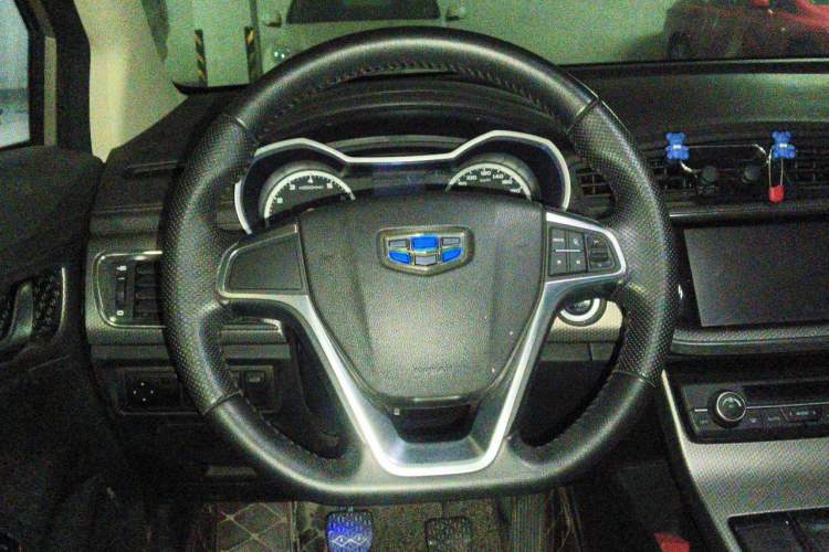 Used Geely Auto Emgrand GS 2016 Elegant Edition 1.8L Manual LingShang Model Steering Wheel