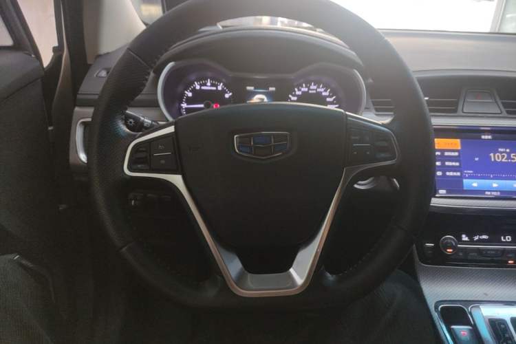 Used Geely Auto Emgrand GS 2016 Sport Edition 1.3T Automatic LingShang Model Steering Wheel