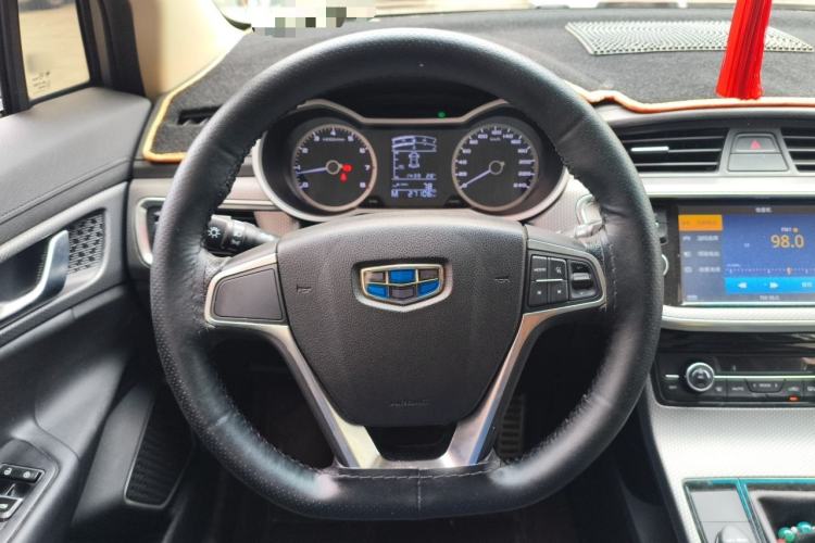 Used Geely Auto Emgrand GS 2016 Sports Edition 1.8L Manual LingShang Model Steering Wheel