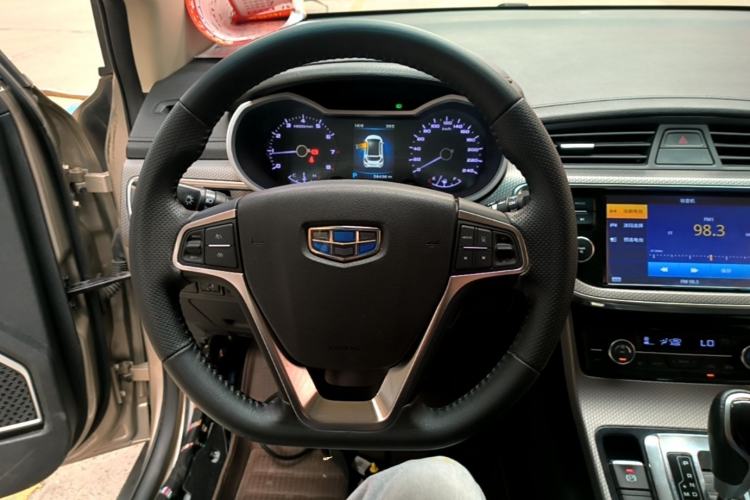 Used Geely Auto Emgrand GS 2016 Elegant Edition 1.3T Automatic LingShang Model Steering Wheel