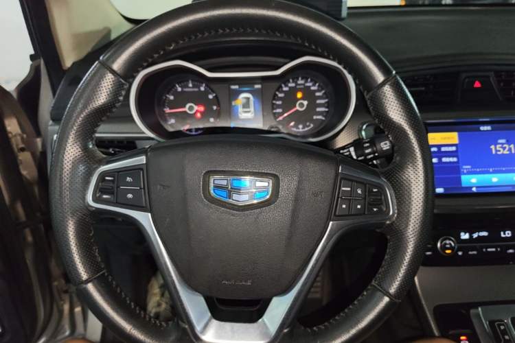 Used Geely Auto Emgrand GS 2016 Sport Edition 1.8L Automatic LingShang Model Steering Wheel