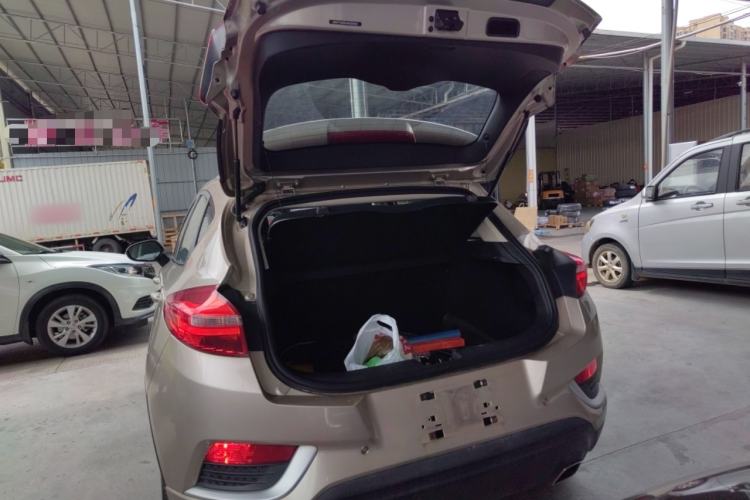 Used Geely Auto Emgrand GS 2016 Elegant Edition 1.8L Automatic LingShang Model Trunk