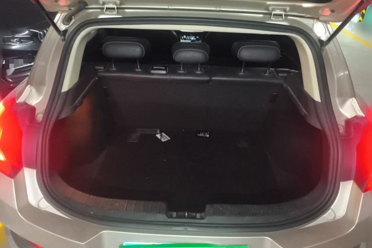 Used Geely Auto Emgrand GS 2016 Elegant Edition 1.3T Manual LingShang Model Trunk