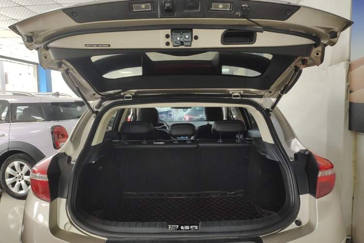 Used Geely Auto Emgrand GS 2016 Sport Edition 1.8L Automatic LingShang Model Trunk