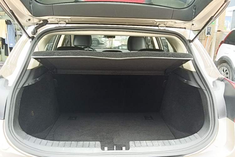 Used Geely Auto Emgrand GS 2016 Sport Edition 1.8L Automatic LingShang Model Trunk