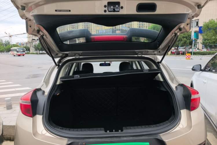 Used Geely Auto Emgrand GS 2016 Sport Edition 1.3T Automatic ZhenShang Model Trunk