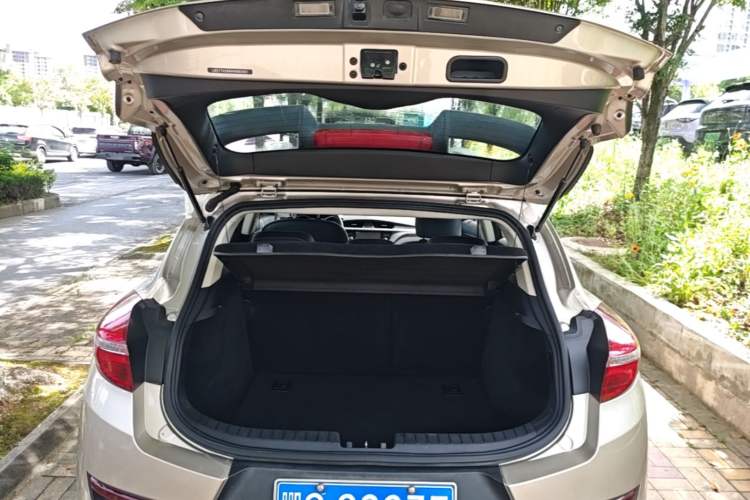 Used Geely Auto Emgrand GS 2016 Sports Edition 1.8L Manual LingShang Model Trunk