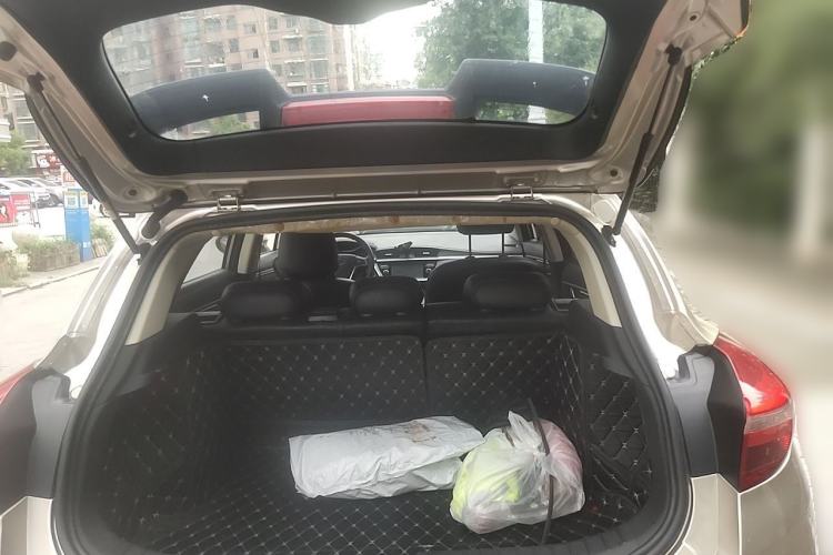 Used Geely Auto Emgrand GS 2016 Sport Edition 1.3T Automatic ZhenShang Model Trunk