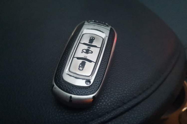 Used Geely Auto Emgrand GS 2016 Elegant Edition 1.3T Manual LingShang Model Vehicle Key