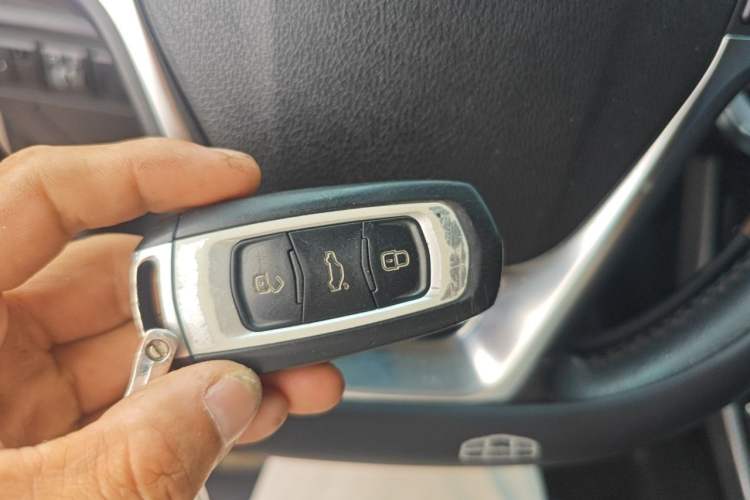 Used Geely Auto Emgrand GS 2016 Sport Edition 1.8L Automatic LingShang Model Vehicle Key