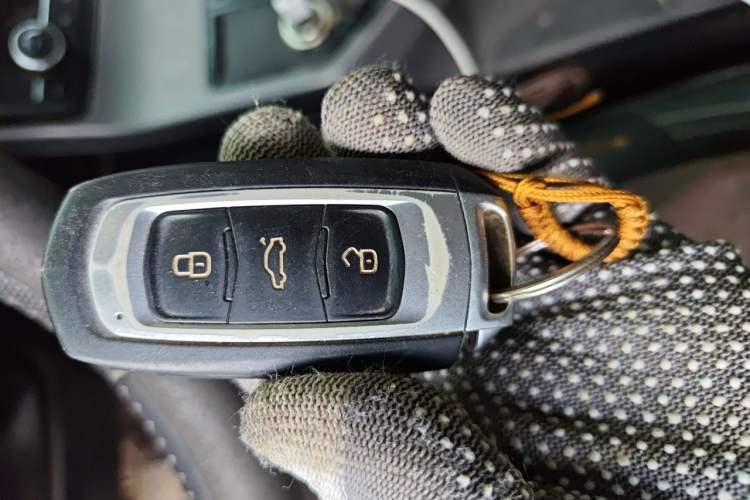 Used Geely Auto Emgrand GS 2016 Elegant Edition 1.8L Manual LingShang Model Vehicle Key
