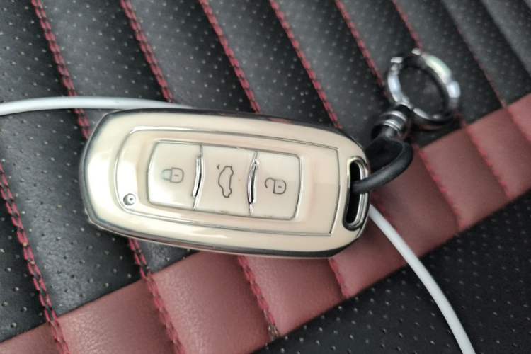 Used Geely Auto Emgrand GS 2016 Sports Edition 1.8L Manual LingShang Model Vehicle Key