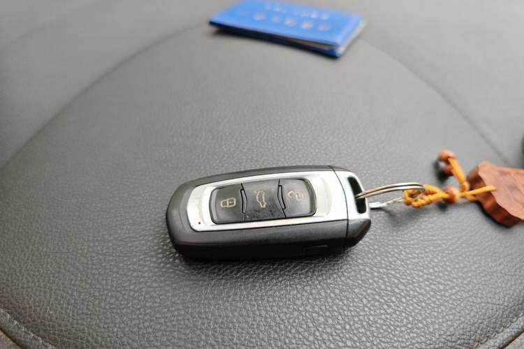Used Geely Auto Emgrand GS 2016 Sport Edition 1.8L Automatic LingShang Model Vehicle Key